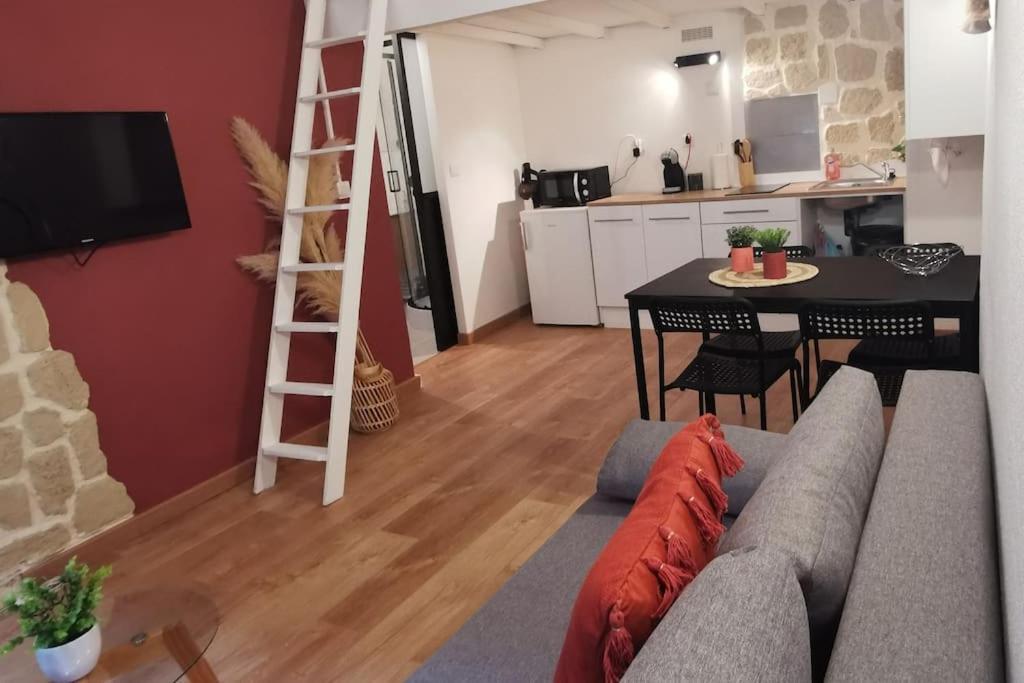 Centre Ville Montpellier - Appartement Au Coeur De L'Ecusson Eksteriør bilde